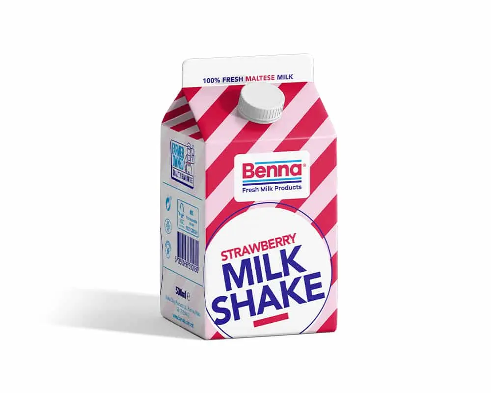  Benna Strawberry Milkshake 1 Litre