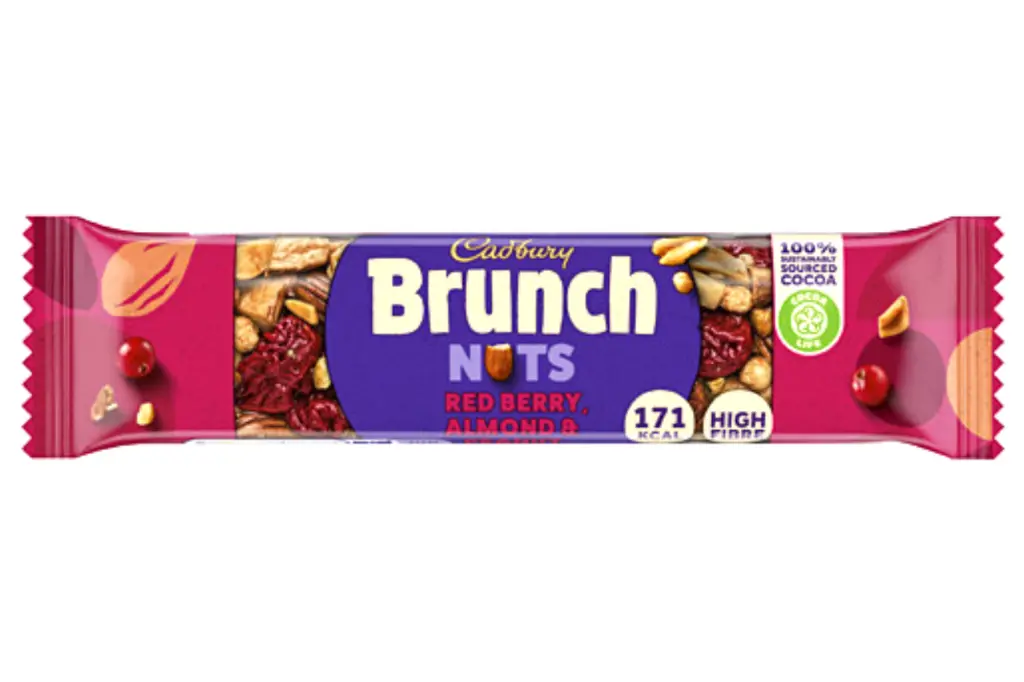 Cadbury Brunch Nuts Red Berry Almond & Peanut 35g