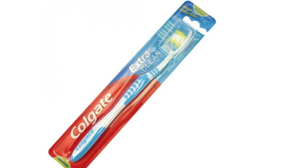 Colgate Toothbrush Extra Clean Medium